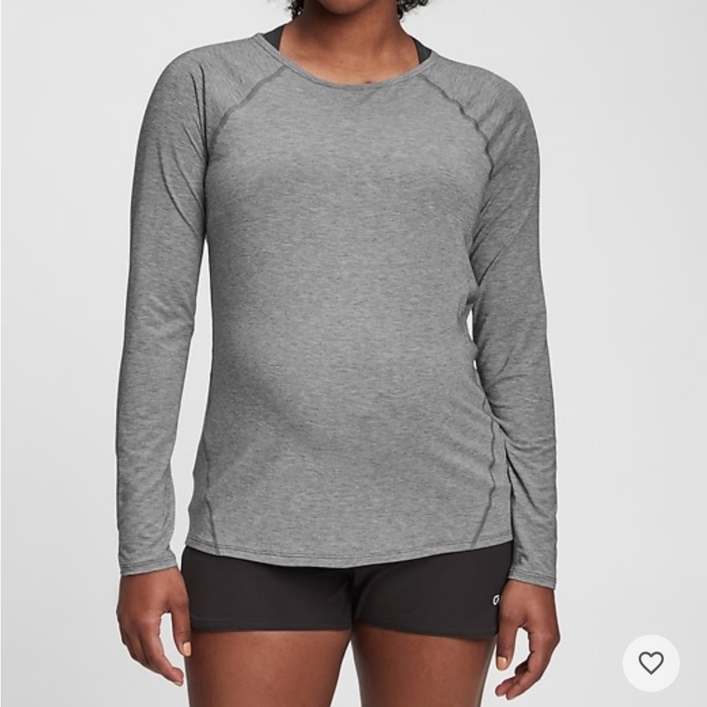Maternity GapFit Breathe athletic shirt